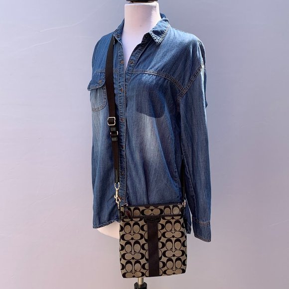 Coach Handbags - Coach Signature Stripe Swingpack/Crossbody Bag